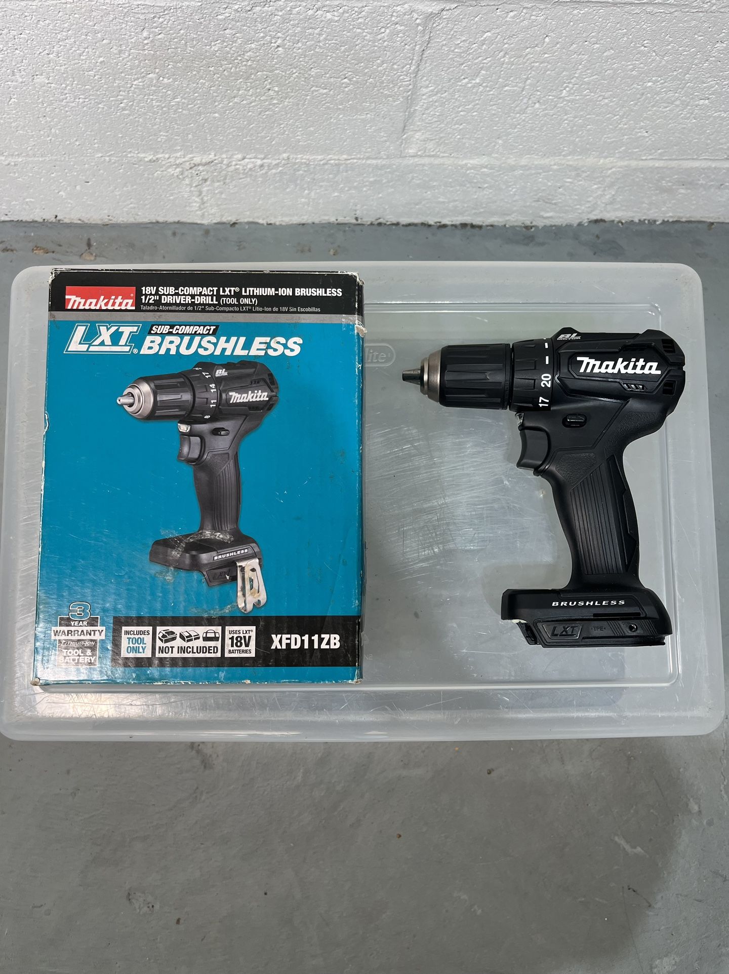 Makita XFD15ZB 18V LXT Lithium Ion Sub Compact Brushless Cordless 1 2 Driver Drill Tool Only Black for Sale in Bethel Park PA OfferUp