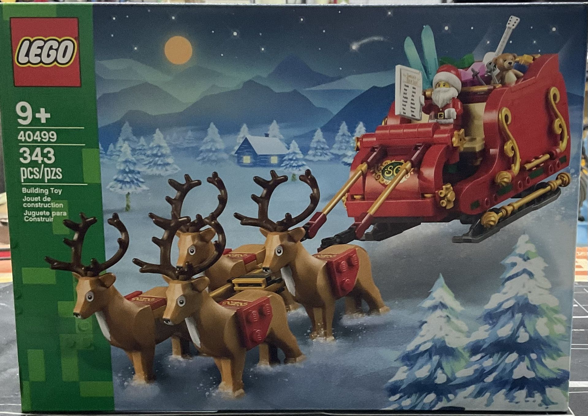 Lego Charisma With Santa And Rain Deer. 40499