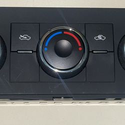 GM Heating and Air Conditioning Control Panel with Heated Mirror Switch (contact info removed)7