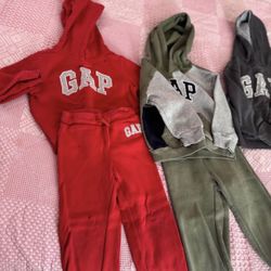 Gap Clothings 