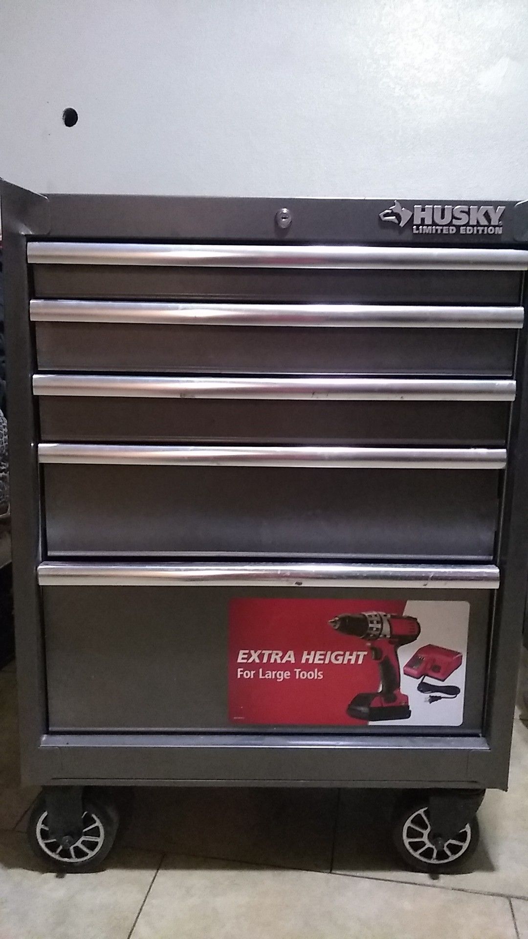 Husky limited Edition, tool box for Sale in Glendale, AZ OfferUp
