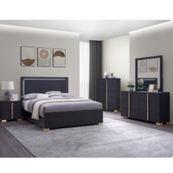 5 Piece Black And Gold Bedroom Set Includes Queen Bed 1 Nightstand 1 Dresser 1 Mirror And 1 Chest All Brand New In Box Firm Price $999