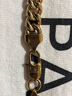 Gold Cuban chain