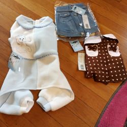 Pet Clothing..New