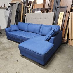 Sectional Sofa 