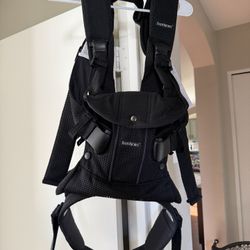 Baby Bjorn Baby Carrier One Air