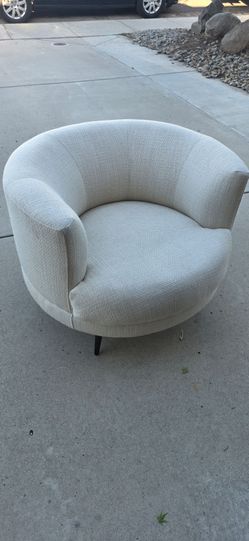 Accent chair