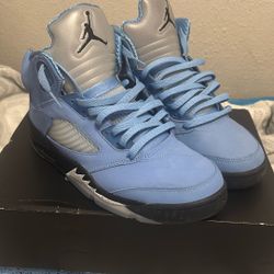 Jordan 5 UNC Size 9 Men