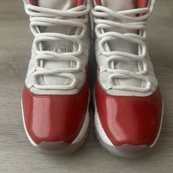 Air Jordan 11 Retro “Cherry”-Size 