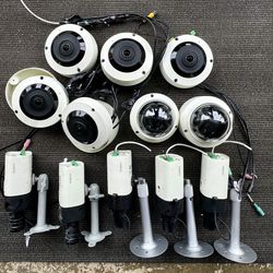 WiseNet Security Cameras 