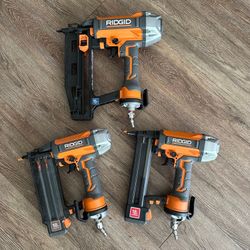 Rigid set of nail guns