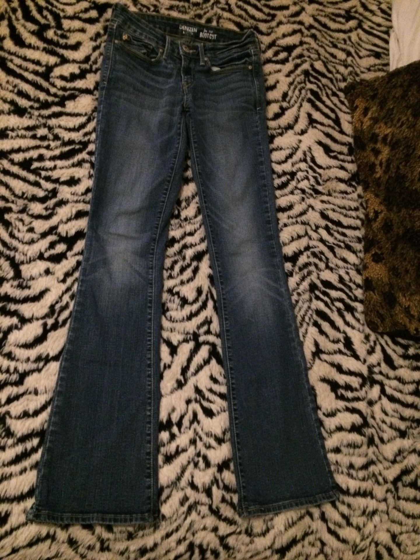 Denzen Levi Low Rise Bootcut Jeans