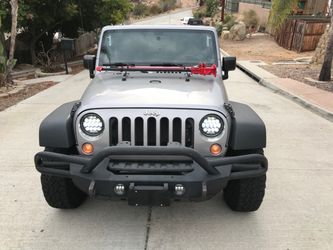 2015 Jeep Wrangler sport unlimited,low miles,smog certified,extra,clean title, ready for mountains & outdoor