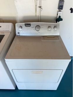 Gas dryer