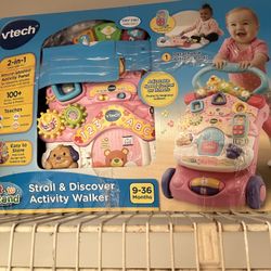 Mini Slow Cooker And Baby Toy 