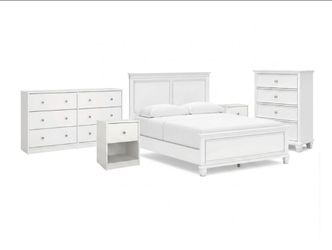 Beautiful white wood complete bedroom set
