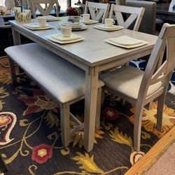 New 6pc Dining Set New In Box 