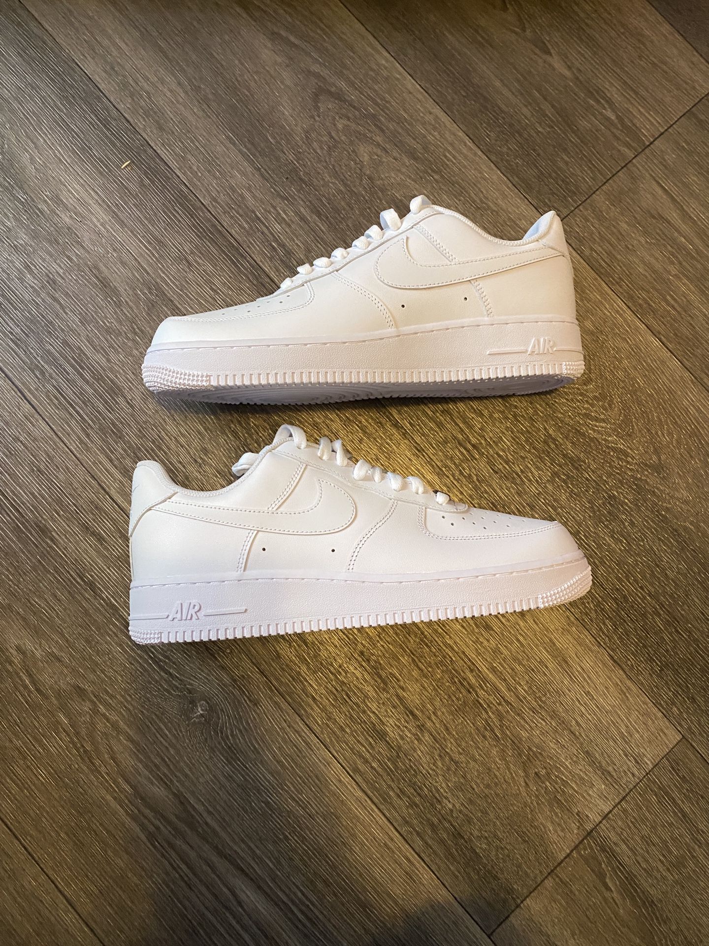 Nike AF1 Air Force 1 Low Size 8.5 Men 