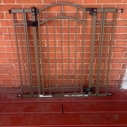 Summer Metal Baby Gate