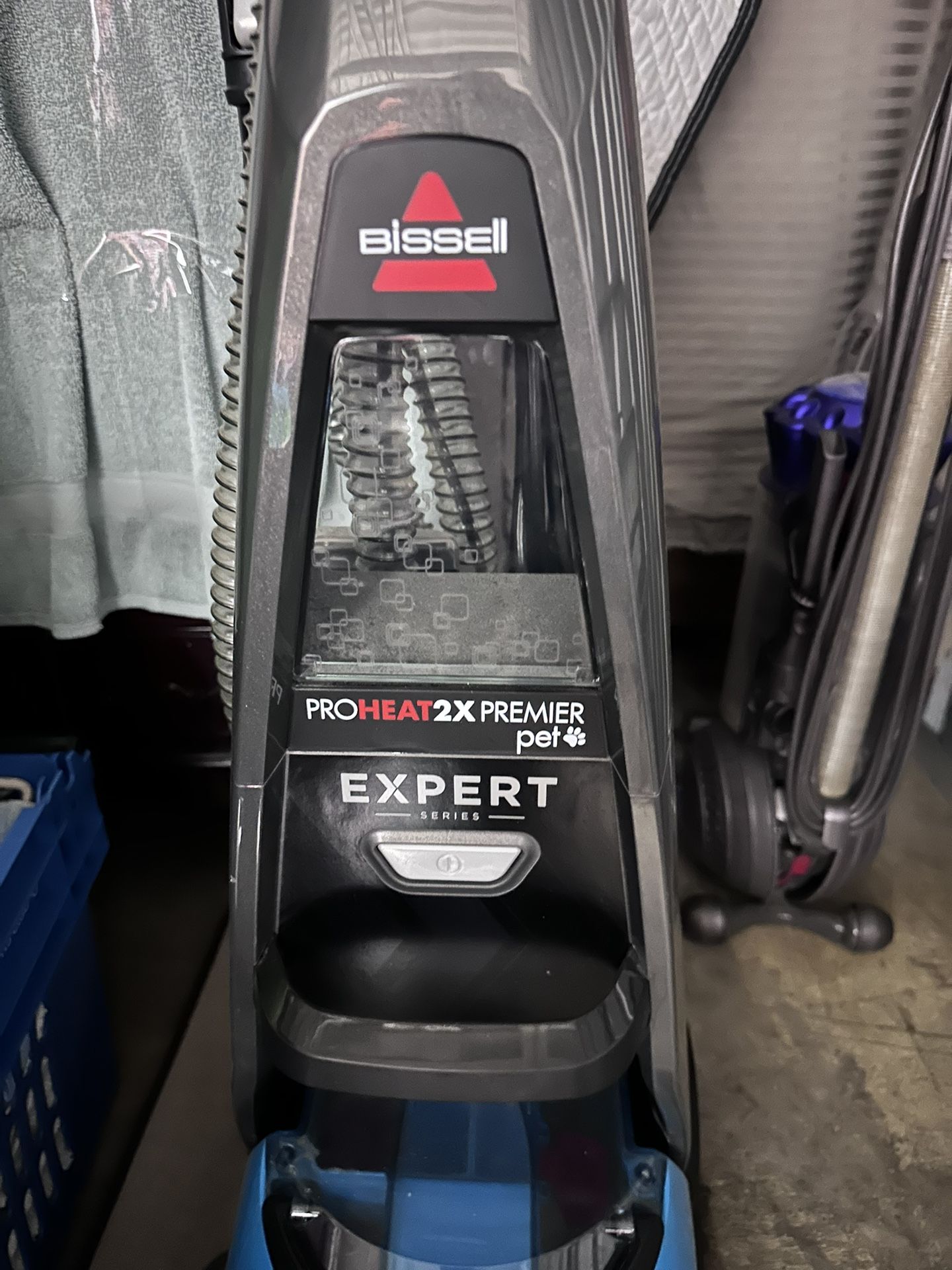 Bissell Pro Heat 2x Premier Pet extreme series Carpet Cleaner Vacuum Carpet Shampooer