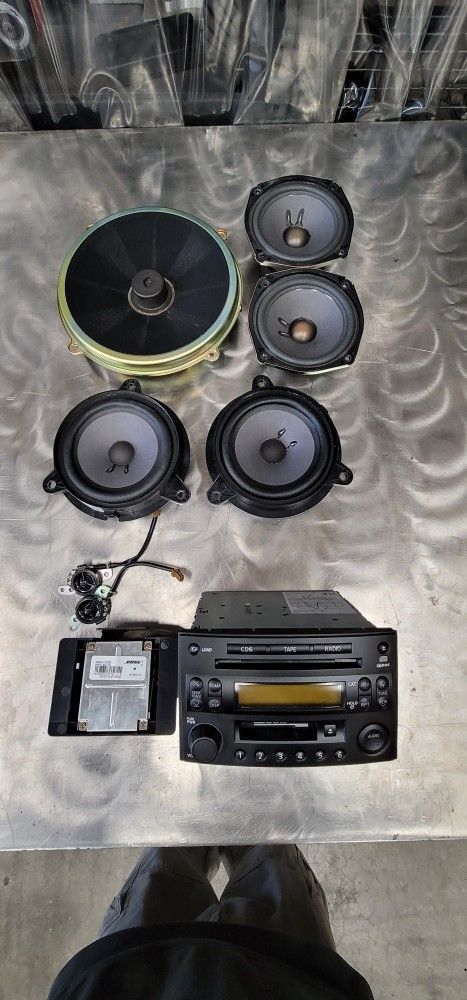 Nissan 350z OEM Bose Audio Head Unit Speakers Amp