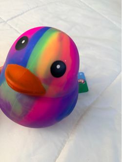 Squeeezy tie dye duck