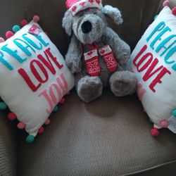 2 Sets Xmas Cushion Plus Teddy Bear 
