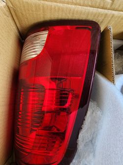 Dodge Ram 2500 Rear Taillight Housings