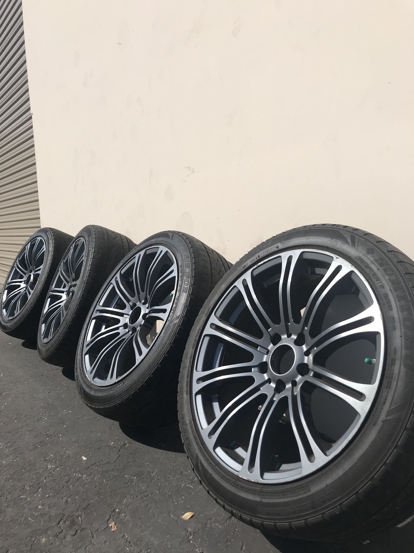 19” Rim for Sale