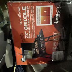 22” Blackstone Griddle With Stand. Still In Box Never Used.