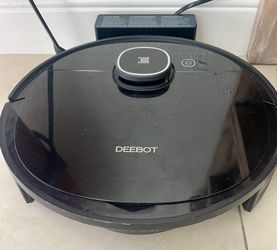 Deebot Ozmo 920 Robot Vacuum Mop Needs Repair