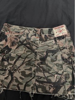 True religion skirt