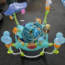 Finding Nemo Baby Bouncer