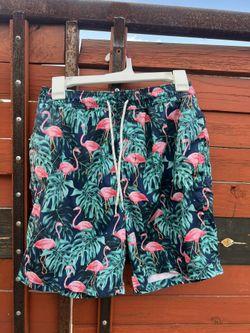 men’s swimsuit size medium