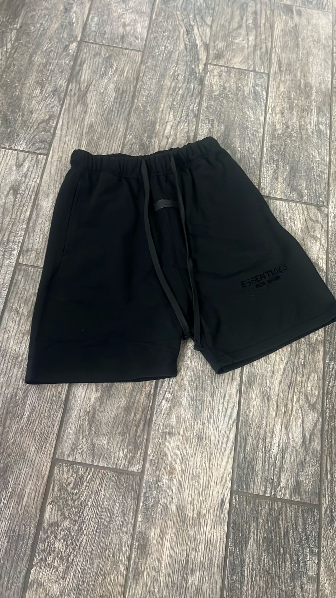 Essentials Shorts