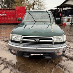 2000 Toyota 4Runner 3.4L 4x2 A/ T For Parts Only‼️