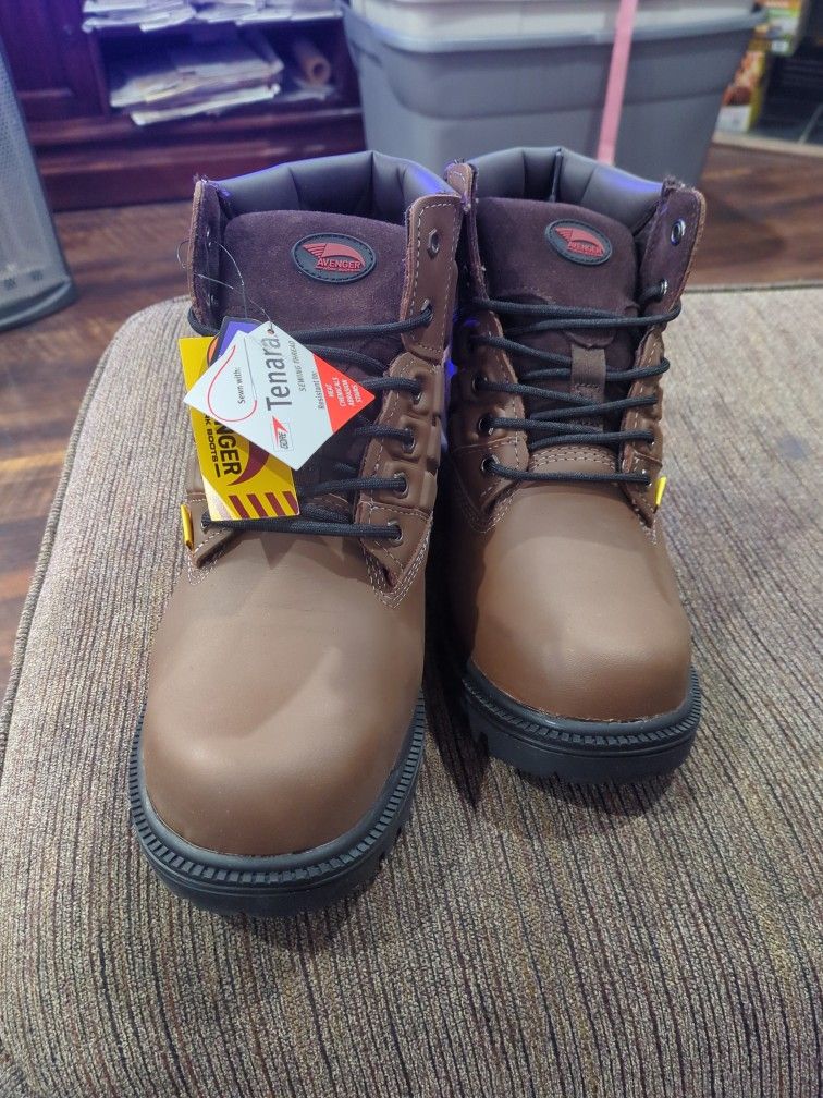 Avenger Work Boots