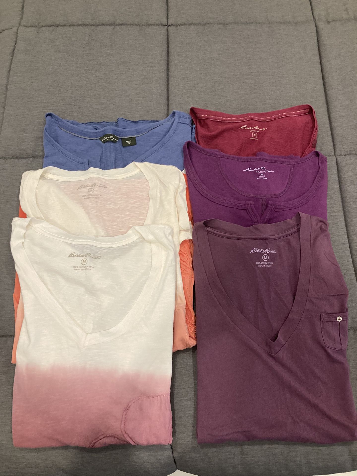 Women’s Eddie Bauer Short Sleeved Shirts Size Medium