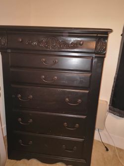 Solid wood dressers