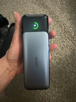 Anker - Power Bank (24000mAh, 140W, 3- Port) - Black