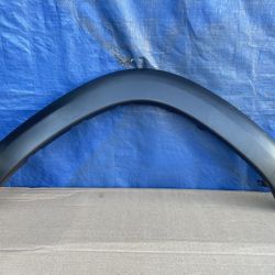 2006,2007,2008,2009,2010,2011,2012 Toyota RAV4 Front Right Fender Flare 