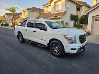 2023 nissan titan