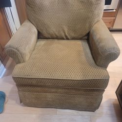 Swivel Rocking Chair 