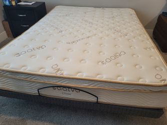 Saatva Classic Queen Size Mattress Luxury Firm  11.5"