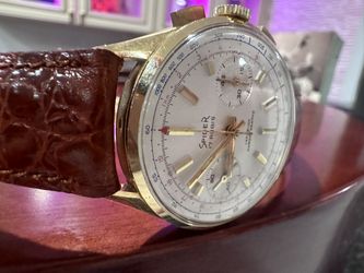 Extremely Rare 18k Gold 17 Jewel Chronograph With 7733 Valjoux Movement - Rolex, Seiko, Citizen, Zodiac , Omega 