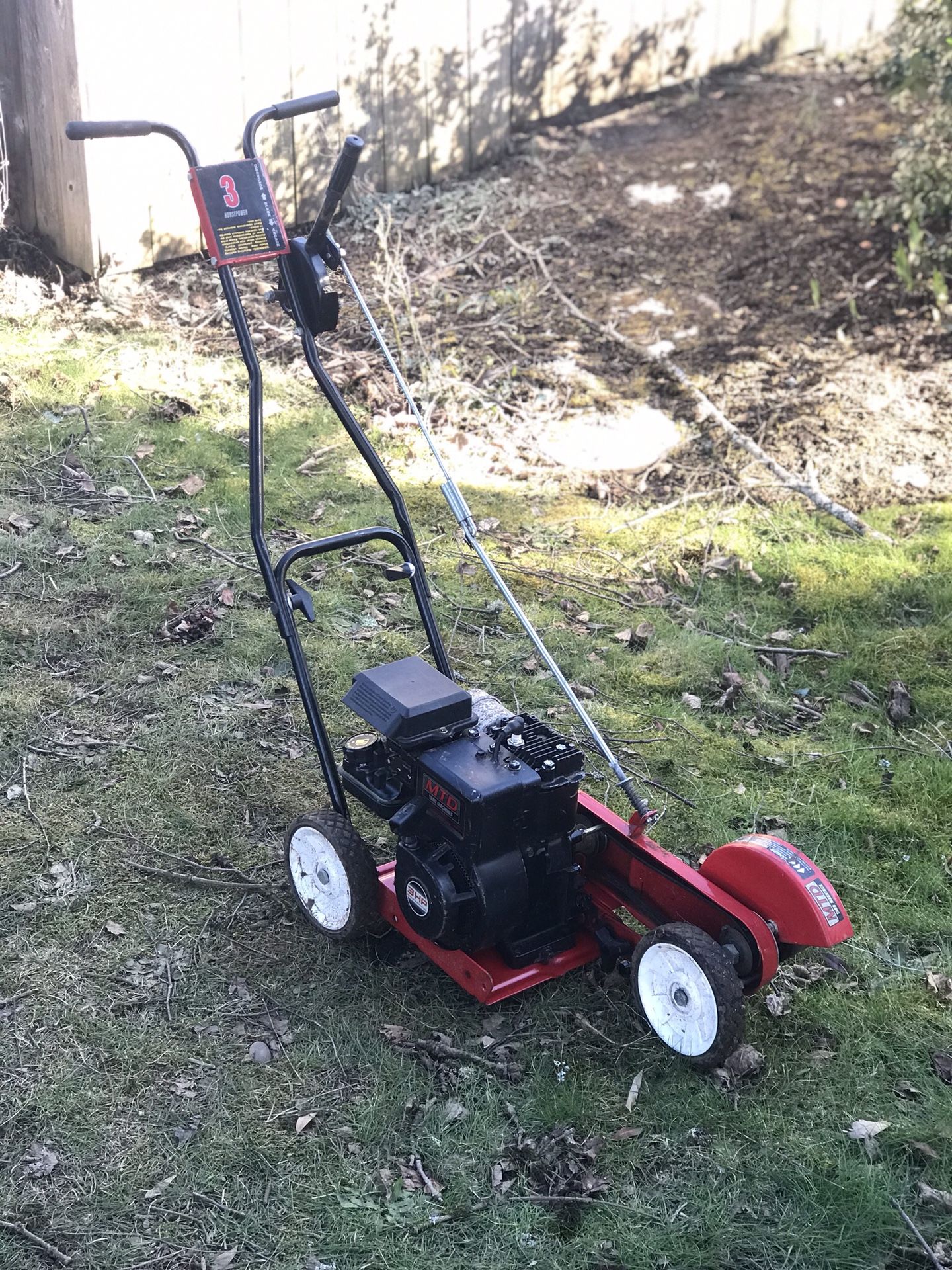 MTD 3hp Gas Edger Three Wheels