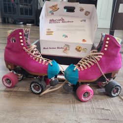 Moxi ROLLER SKATES