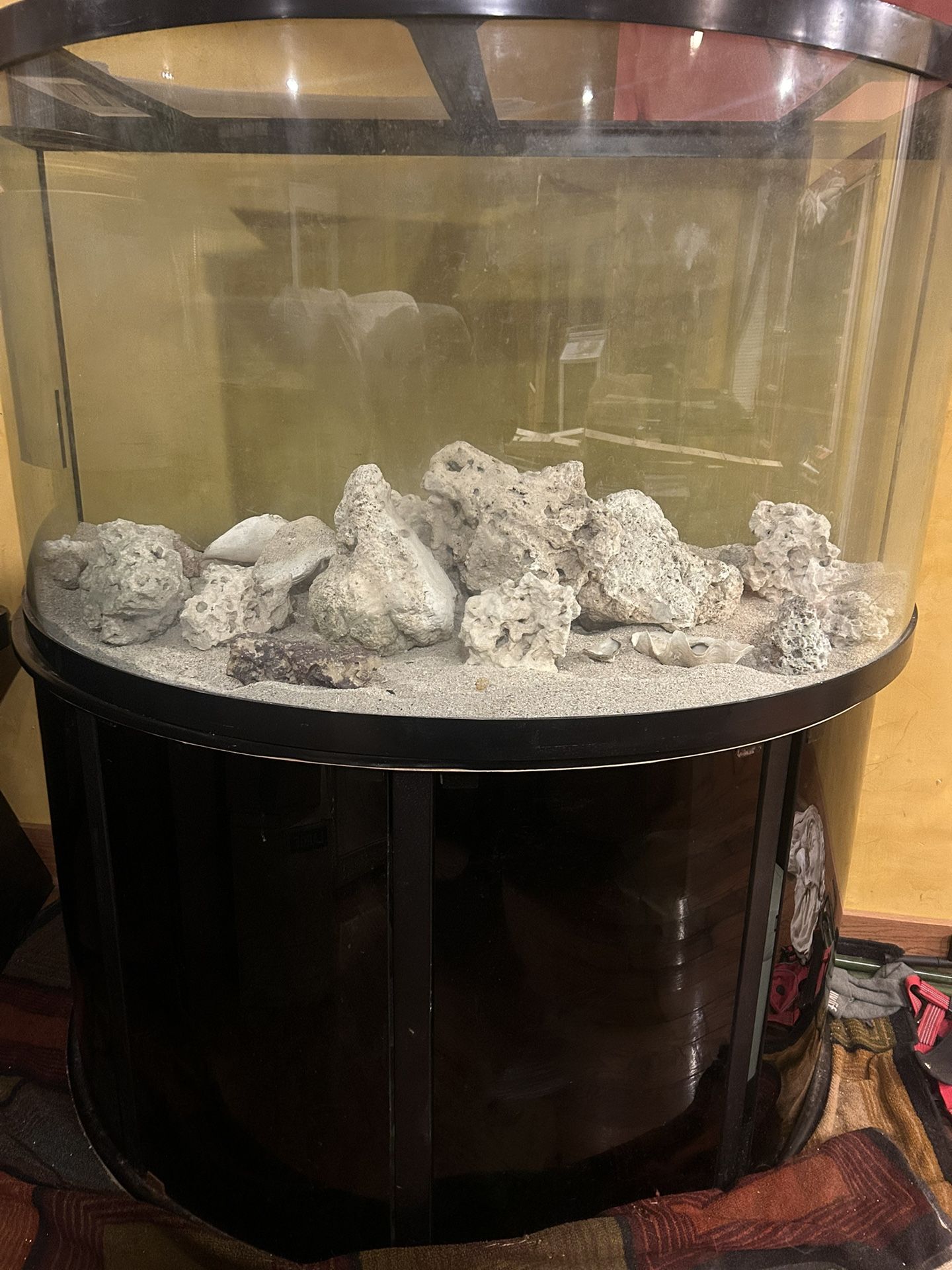 175 Gallon Fish Tank