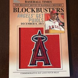 Topps Angels Hat Logo Albert Pujols Baseball Card