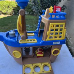 Toy Pirate Ship 